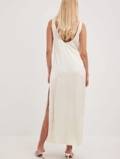 NA-KD Maxi Jurken Jurk Dames Offwhite -Dameskleding Verkoop Winkel 08ddffb0b7fdbe27ce5606ca9615328a