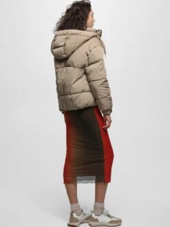 PULL & BEAR Winterjassen Winterjas Dames Beige -Dameskleding Verkoop Winkel 0be932116f367c72835318c95e122321