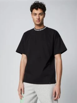 T-shirts Shirt Beren Dames Zwart -Dameskleding Verkoop Winkel 0f5c5a2ec9cd3ff215b1ba36addecfab