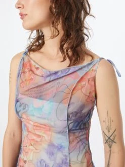 WEEKDAY Strandjurkjes Strandjurk Joanne Dames Lichtblauw -Dameskleding Verkoop Winkel 168ce0132a638b81106e6ced92e60646