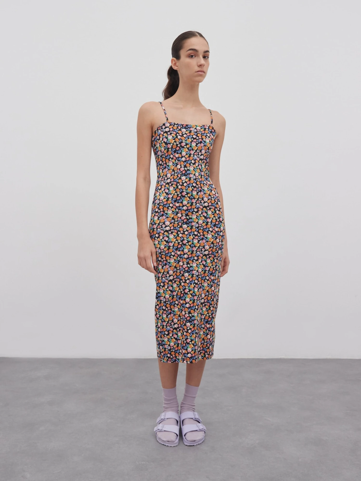 EDITED Midi Jurken Jurk Nana Dames Zwart 8 EDITED Midi Jurken Jurk Nana Dames Zwart - Afbeelding 6