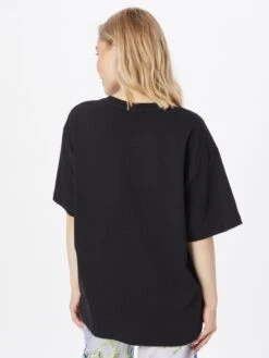 WEEKDAY Oversized Shirts Oversized Shirt Dames Zwart / Wit -Dameskleding Verkoop Winkel 25c22d5d8f2565af797afaa3ddd37553