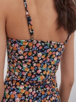 EDITED Midi Jurken Jurk Nana Dames Zwart 10 EDITED Midi Jurken Jurk Nana Dames Zwart -Dameskleding Verkoop Winkel 388ea091426b64664a92400c59e28f1e