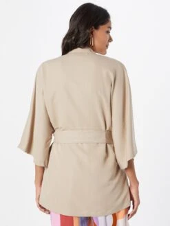 URBAN CLASSICS Ponchos & Kimonos Kimono Dames Lichtbeige -Dameskleding Verkoop Winkel 6917267babcaca21e34a6e57bd73728b