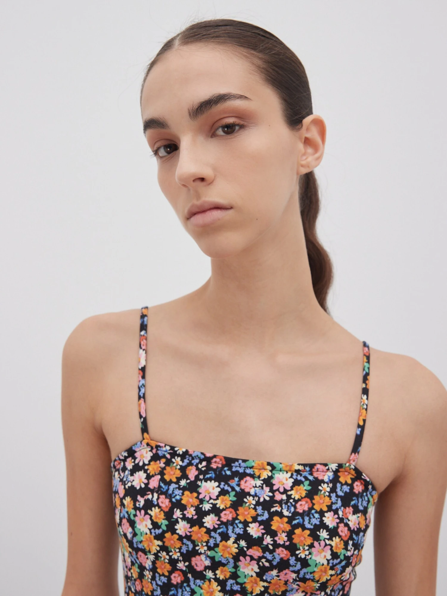 EDITED Midi Jurken Jurk Nana Dames Zwart 4 EDITED Midi Jurken Jurk Nana Dames Zwart - Afbeelding 2