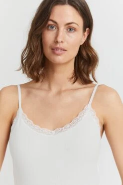 Fransa Spaghetti Tops Top Dames Wit -Dameskleding Verkoop Winkel 8403d5002ca5045ce09b39bc91183bcd