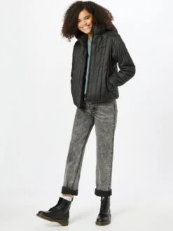 G-Star Raw Gewatteerde Jassen Tussenjas Dames Zwart 22 G-Star Raw Gewatteerde Jassen Tussenjas Dames Zwart -Dameskleding Verkoop Winkel a38bc76a769fb33e59373ccaddae9204