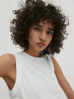 EDITED Mouwloze Shirts Top Janet Dames Wit -Dameskleding Verkoop Winkel b972e4f47f7189f6bb6ea931b265bed6