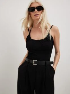 NA-KD Spaghetti Tops Top Dames Zwart