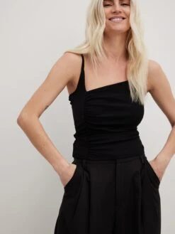 NA-KD Tanktops Top Dames Zwart