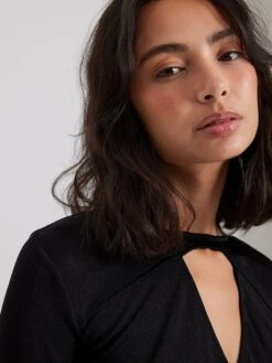 NA-KD Uitgaanstops Top Dames Zwart -Dameskleding Verkoop Winkel d9f9e737f4d6b9a13ae2e1d214036328