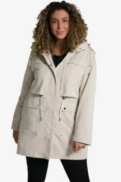 Ulla Popken Outdoor Jassen Functionele Jas Dames Crème -Dameskleding Verkoop Winkel dafeaba22aaa9435e47621a32d2bfd63