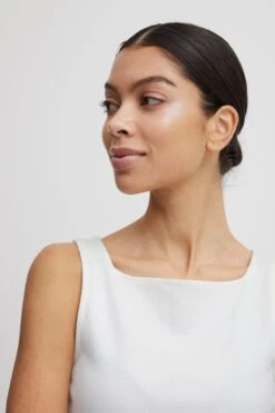 ICHI Spaghetti Tops Top Ihoreta Dames Wit -Dameskleding Verkoop Winkel dccf6b8ad5d5788fda779270844825c0