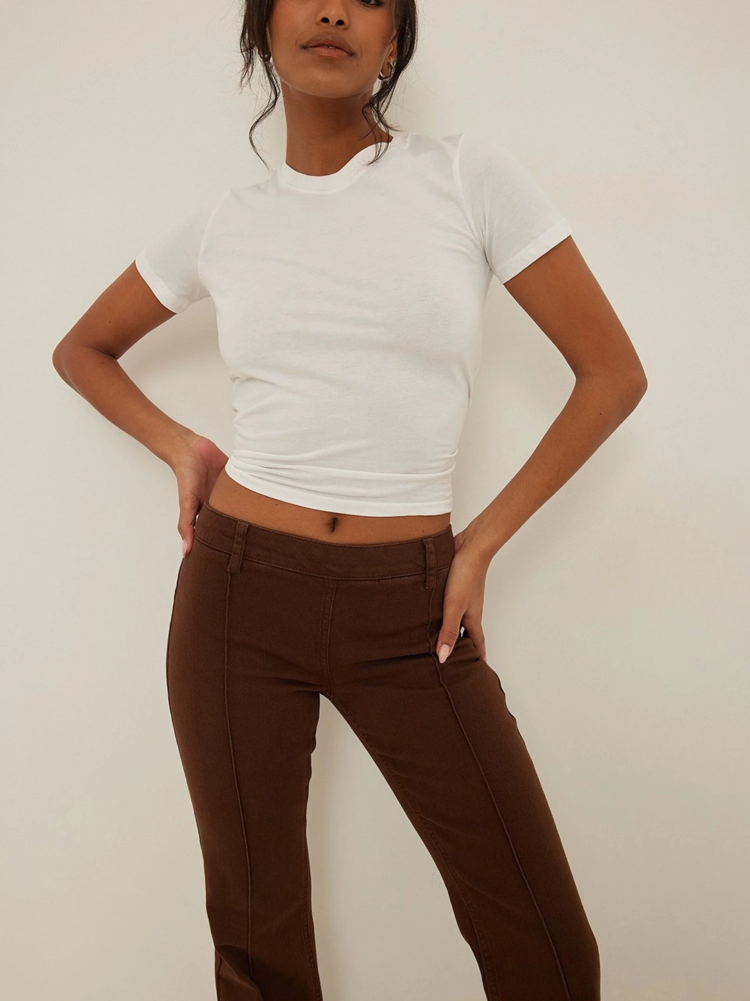 NA-KD Bootcut Flared Jeans Dames Bruin 6 NA-KD Bootcut Flared Jeans Dames Bruin - Afbeelding 4