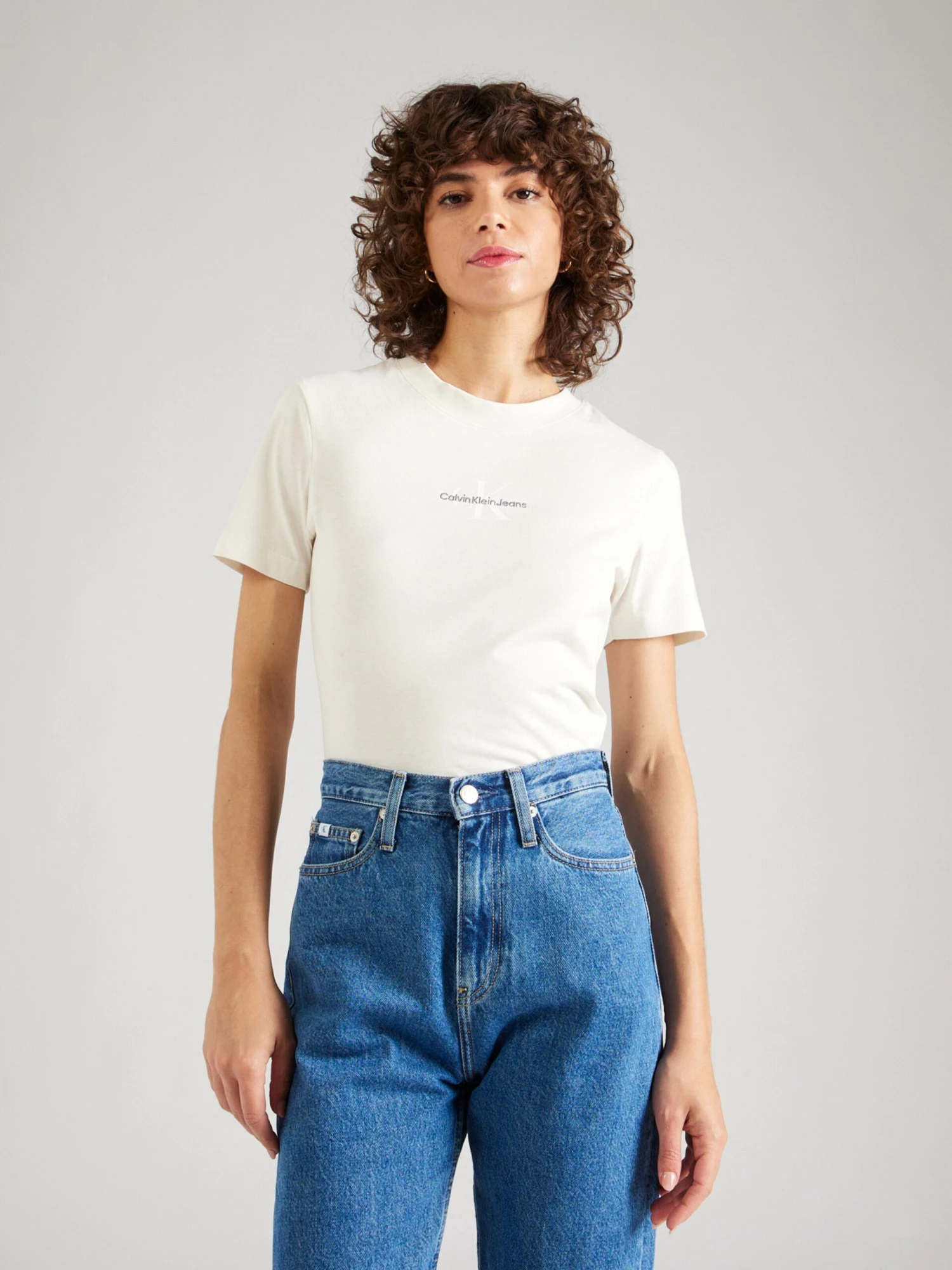 Calvin Klein Jeans T-shirts Shirt Dames Wit / Offwhite 5 Calvin Klein Jeans T-shirts Shirt Dames Wit / Offwhite - Afbeelding 3